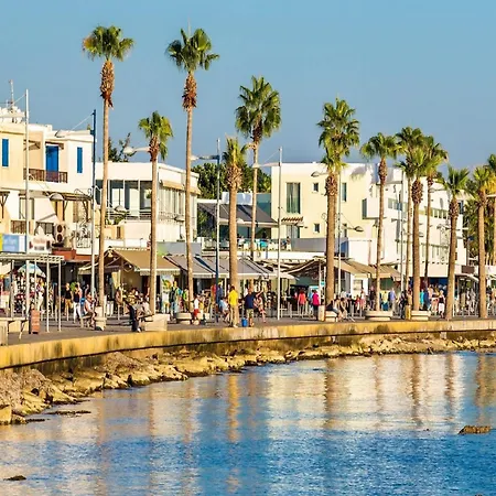 Sunny Breeze In A Prime Spot Near Everything Κόλπος των Κοραλλιών