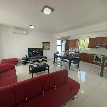 Sunny Breeze In A Prime Spot Near Everything Κόλπος των Κοραλλιών