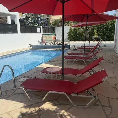 Βίλα Sunny Breeze In A Prime Spot Near Everything *